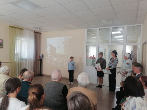 Аксубай социаль хезмәт күрсәтү үзәгендә Җиңүнең 80 еллыгы уңаеннан концерт узды