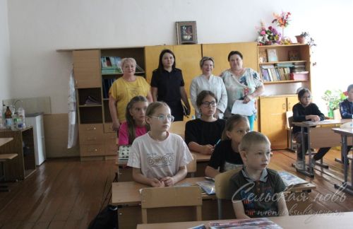 Савгач мәктәп яны лагеренда ял итүчеләрнең куркынычсызлыгына багышланган очрашу узды