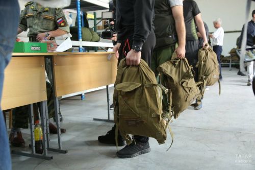 В Татарстане более 8 тысяч человек подписали контракт с Минобороны в этом году