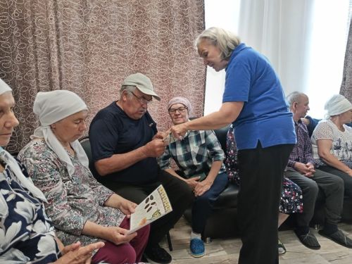 Аксубайда социаль хезмәтләр алучылар белән юл хәрәкәте иминлеге буенча әңгәмә уздырылды