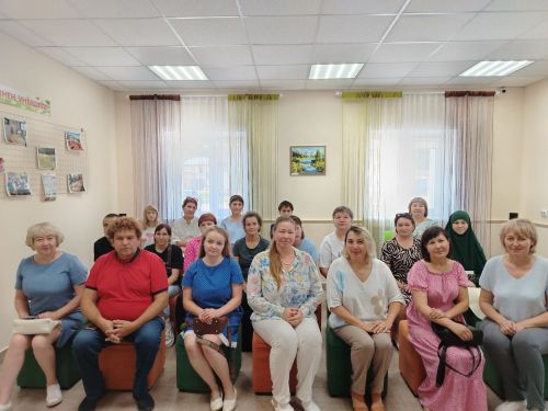 В Аксубаевском районе за «Круглым столом» говорили о помощи семьям