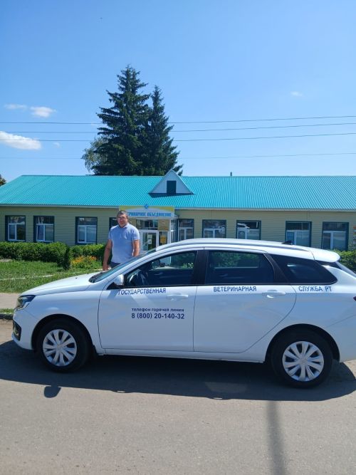Аксубаевское ветеринарное объединение получило новый служебный автомобиль