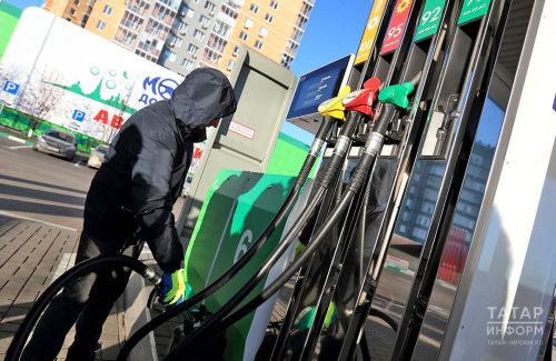 В РТ ограничат продажу несовершеннолетним автомобильного бензина