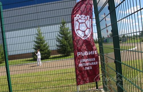 В Аксубаеве юные спортсмены играли в «дворовый футбол»
