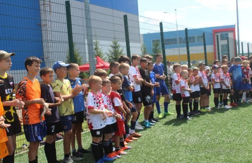 В Аксубаеве юные спортсмены играли в «дворовый футбол»