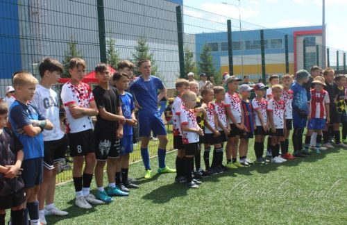 В Аксубаеве юные спортсмены играли в «дворовый футбол»