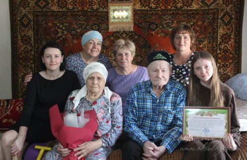 Гильмизамал Низамова из Старой Киремети отметила 90-летний юбилей