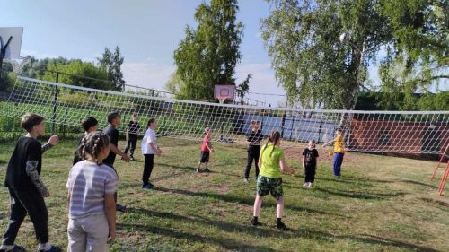 В Аксубаевском приюте «Мечта» прошел турнир по пионерболу