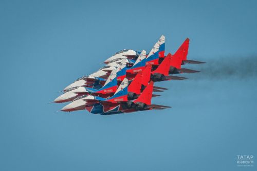Какие праздники отмечают 12 августа?