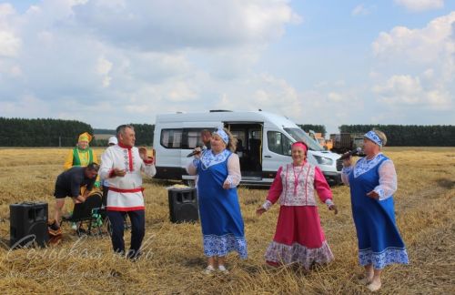 Лучшие на жатве хлебов получили награды