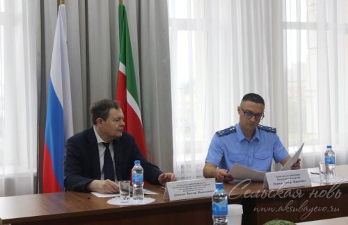 Аксубаево с рабочим визитом посетил главный федеральный инспектор по РТ Виктор Демидов