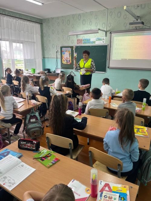 Аксубаевские первоклассники осваивают «Безопасный маршрут»