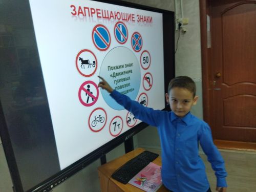 В Аксубаевском районе проходит Всероссийская неделя безопасности дорожного движения