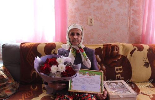 Жительница Чувашского Енорускино встретила свой 90-летний юбилей