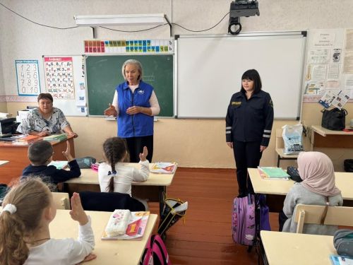 Аксубай 3нче мәктәбендә түбән сыйныф укучылары өчен куркынычсызлык дәресе узды