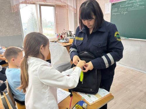 Аксубай 3нче мәктәбендә түбән сыйныф укучылары өчен куркынычсызлык дәресе узды
