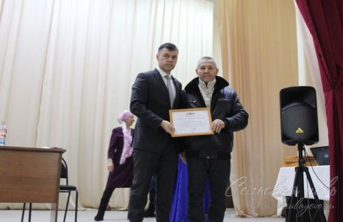 Старокиязлинцы за свой счет купили экскаватор за 1 500 000 рублей для своих нужд