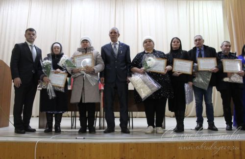 Старокиязлинцы за свой счет купили экскаватор за 1 500 000 рублей для своих нужд