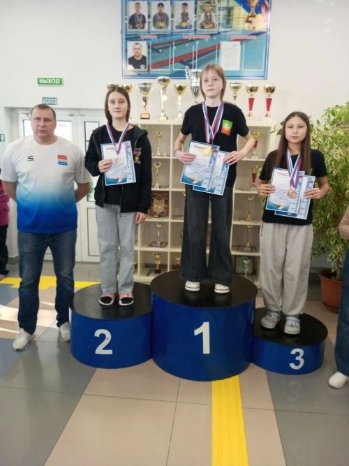 Аксубаевские пловцы выиграли призовые медали на новошешминских дистанциях