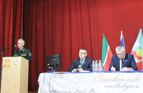 В Беловском поселении народ активно и слаженно берется за решение задач