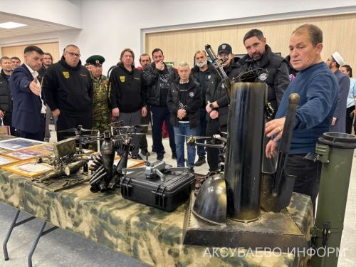 Аксубай бозында Татарстан хоккееның югары класслы вәкилләре уйнады