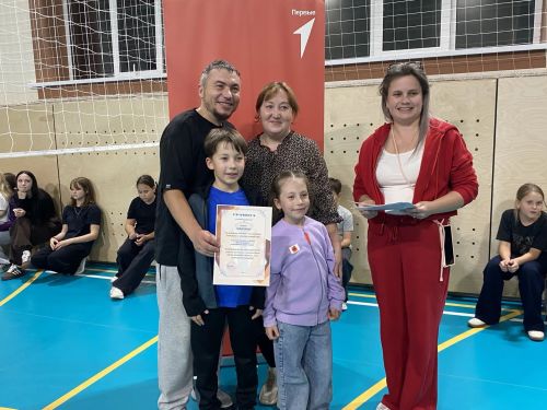 Отцы обыграли школьников в волейбольном турнире в Аксубаеве