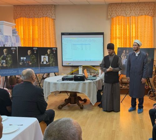 Аксубай музеенда Ватан сакчыларын тәрбияләп үстергән әтиләр очрашты