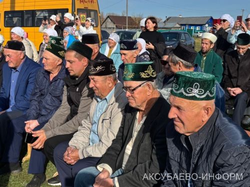 Аксубай районында яңартылган мәчетне ачу тантанасы булды