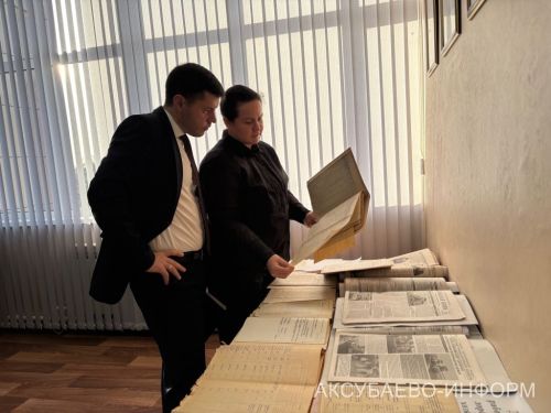 Аксубай муниципаль районы Советында юл тармагы турында күргәзмә узды