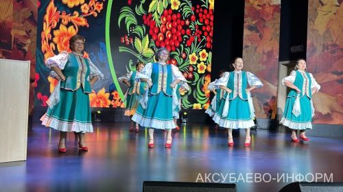 Аксубайда өлкән буынны һәм волонтерларны хөрмәтләделәр