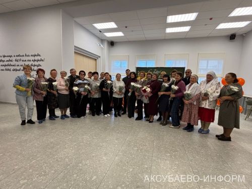 С любовью к профессии: в Аксубаеве поздравили учителей и воспитателей