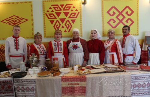 Гасырлар кайтавазы: Аксубайда гаилә традицияләре фестивале узды