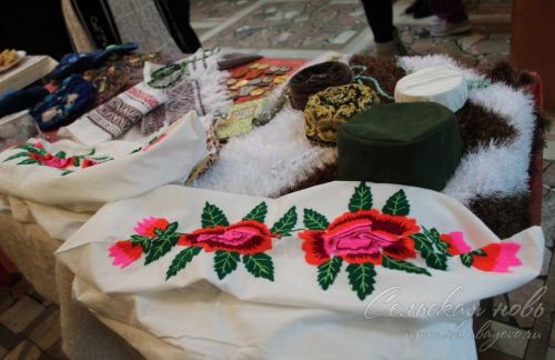 Гасырлар кайтавазы: Аксубайда гаилә традицияләре фестивале узды