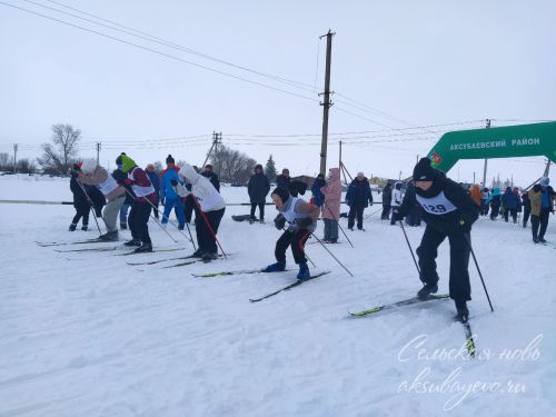 В Аксубаевском районе на старт «Лыжни России» вышли около 400 человек