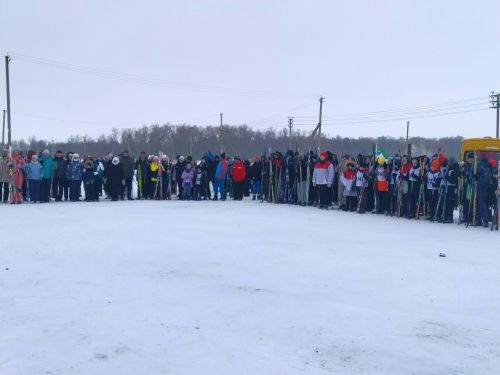 В Аксубаевском районе на старт «Лыжни России» вышли около 400 человек