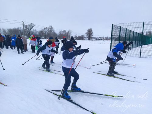 В Аксубаевском районе на старт «Лыжни России» вышли около 400 человек
