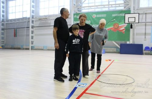 В Аксубаеве соревновались спортивные семьи