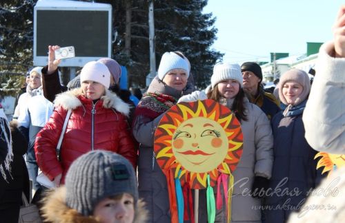 Масленичный разгуляй в Аксубаеве: зиму провожали весело, с размахом
