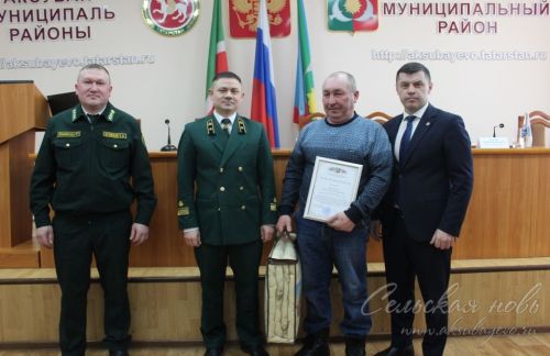Аксубаевские лесоводы приумножая богатства природы служат району