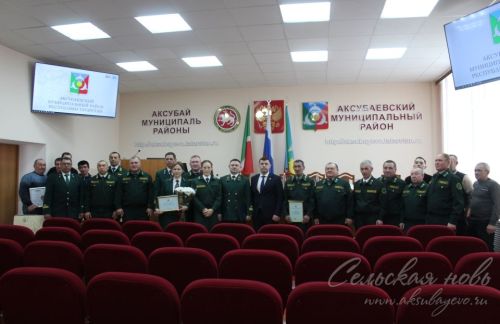 Аксубаевские лесоводы приумножая богатства природы служат району