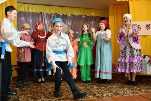 «Разноцветные потешки» по-аксубаевски
