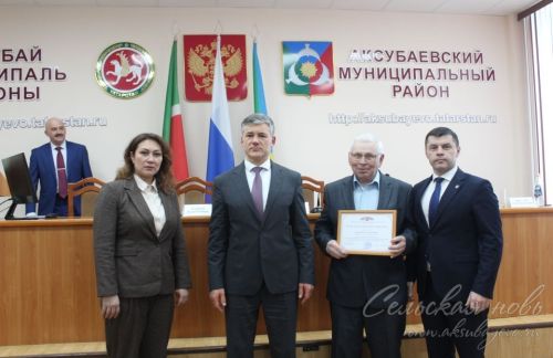 Аксубаевские медики удостоились наград