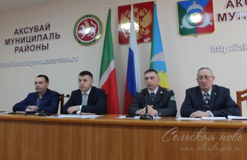 В Совете района состоялось совещание по вопросам подготовки к весеннему полевому сезону