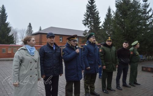 В Аксубаеве прошла первая отправка призывников