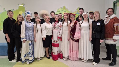 Аксубай мәктәбеннән 10 «Б» – Татарстанда иң яхшылар арасында!