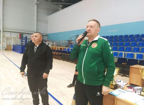 «Аксу» завоевала золотой кубок федерации РТ по футболу