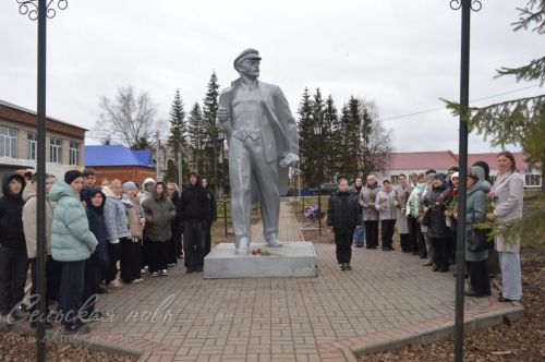В Аксубаеве отметили День рождения Ленина