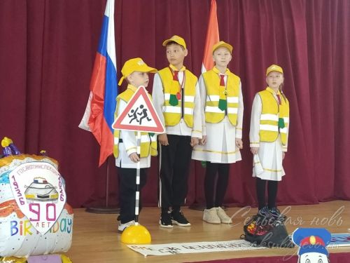 Аксубай мәктәп укучылары – юл куркынычсызлыгы «руле артында»