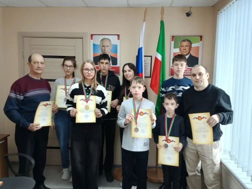 Аксубаевские школьники разыграли шахматные партии