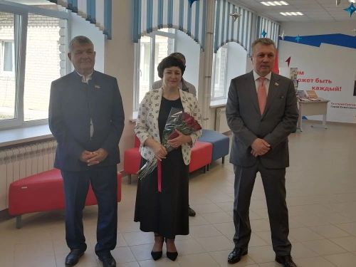 РФ сенаторы Аксубай районында туган мәктәбендә булды